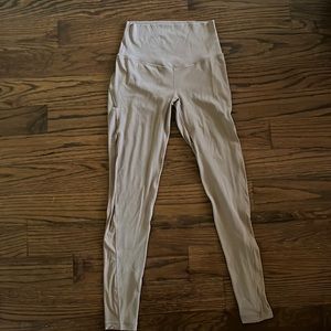 aerie legging’s size small. rare